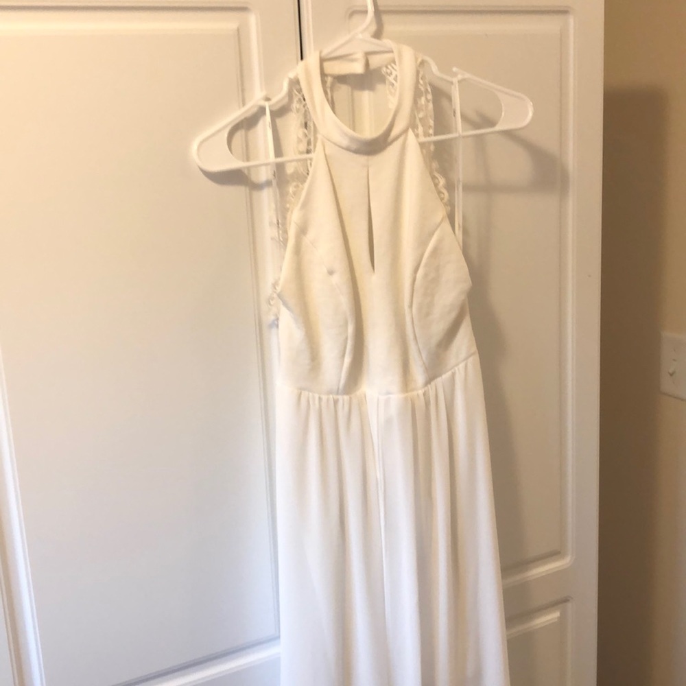 White maxi dress